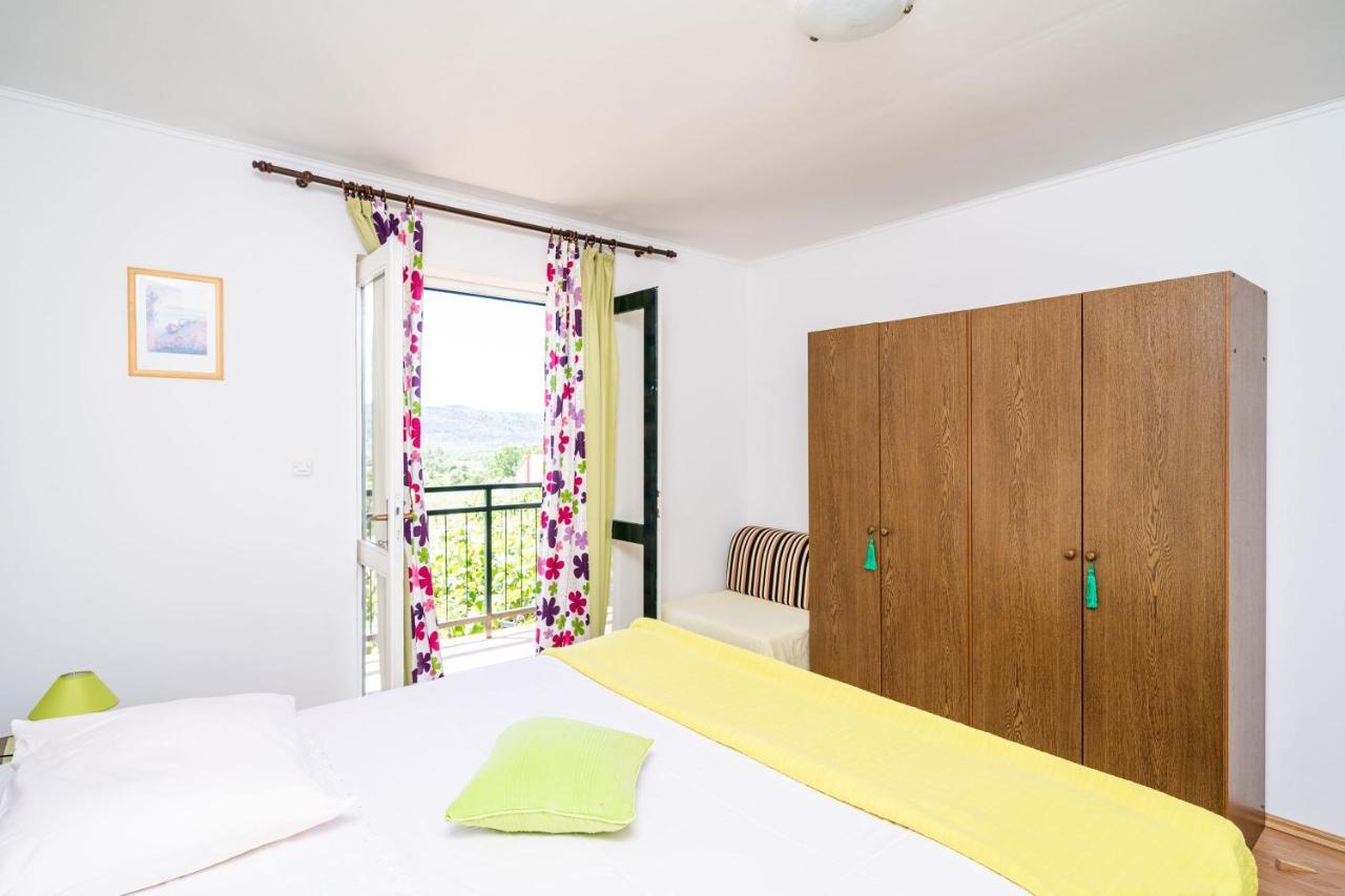 Apartment Laurel Leaf Lovorno Экстерьер фото